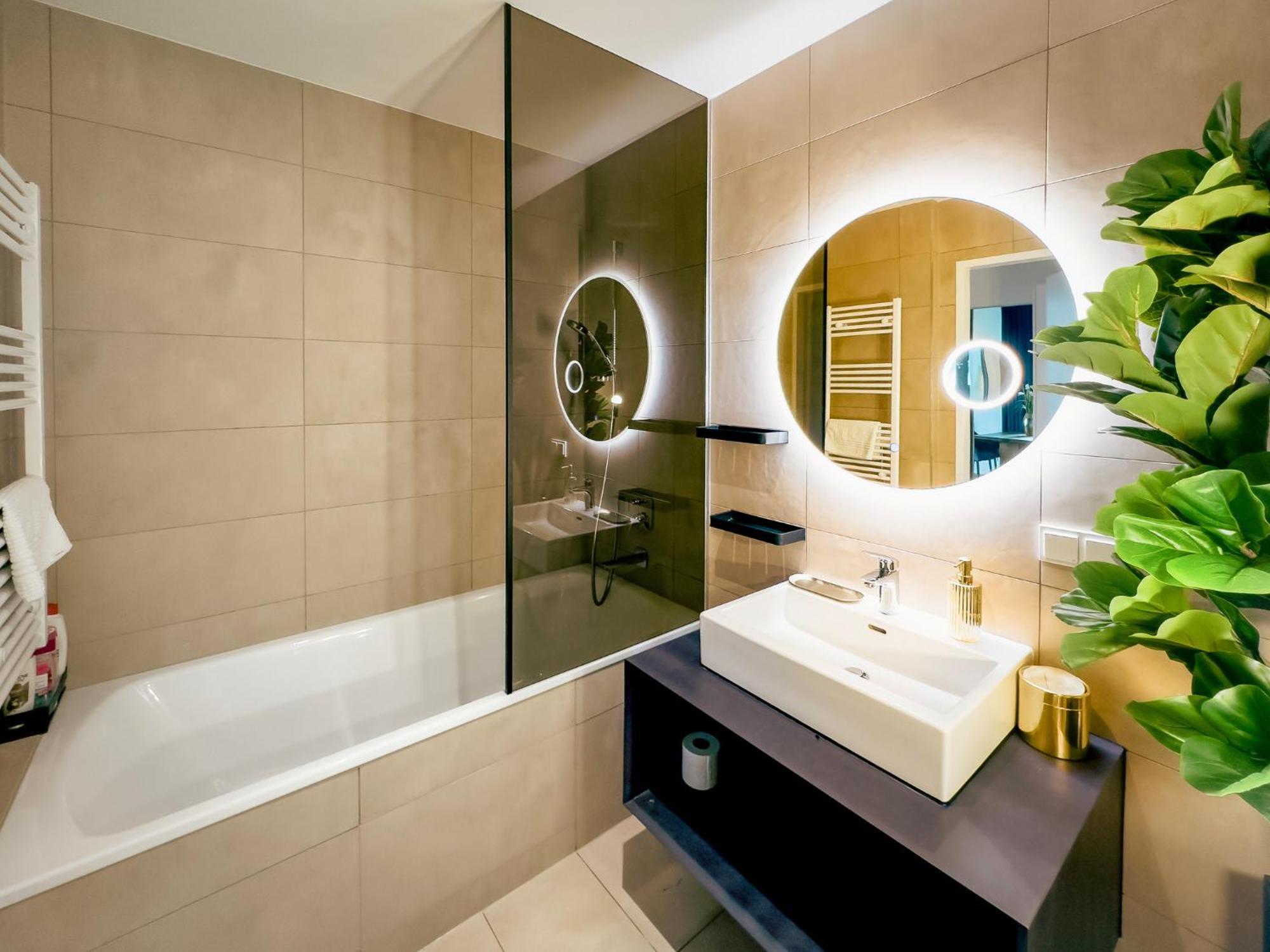 Kaiser Lodge - Rooftop Pool & Underground Car Park By Alpenluxus Appartements Viena Exterior foto