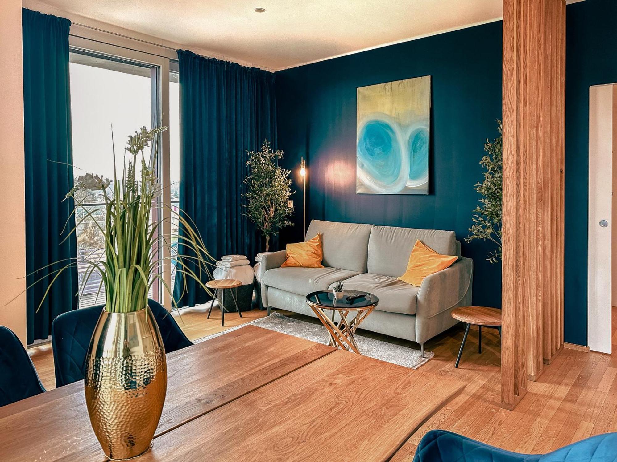 Kaiser Lodge - Rooftop Pool & Underground Car Park By Alpenluxus Appartements Viena Exterior foto